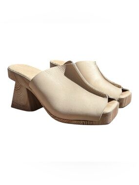 HILOS Grace Georgia Leather Mules/Clogs